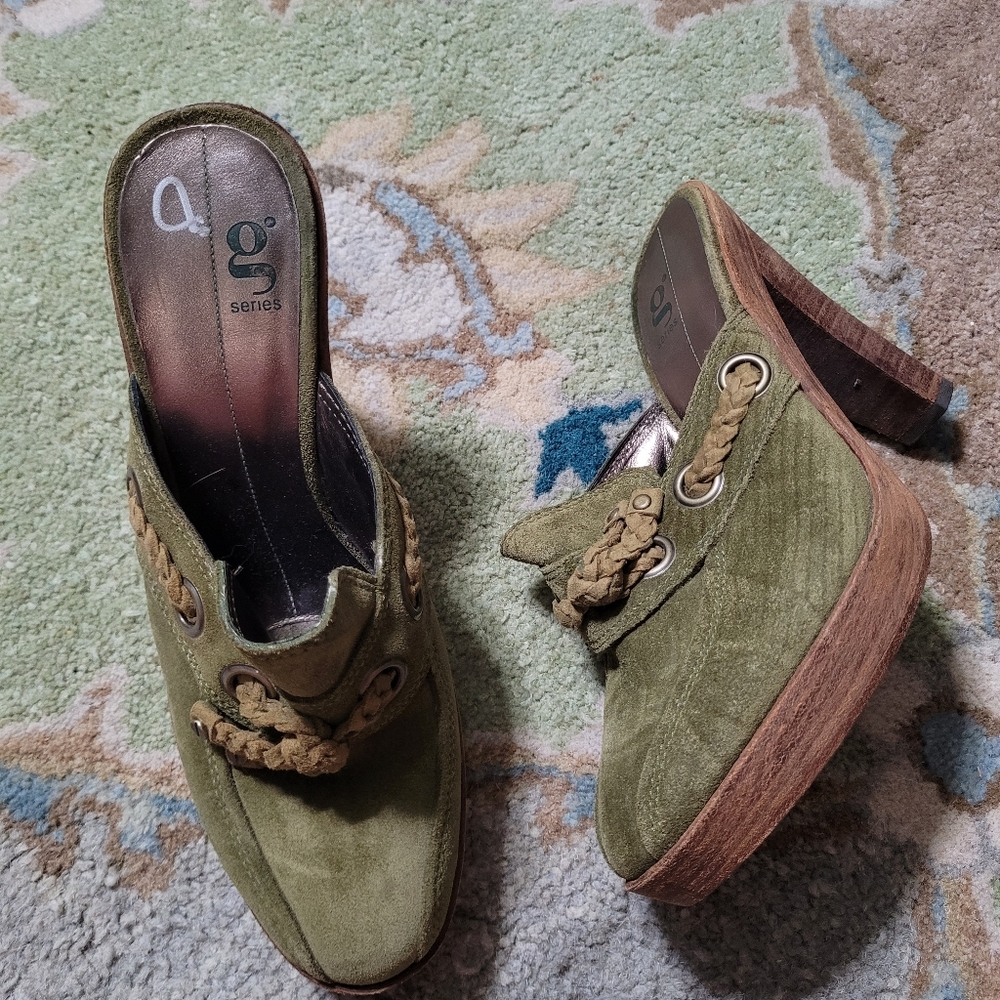 Green suede heels